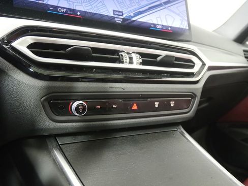 Certified 2024 BMW 430i xDrive Coupe w/ Premium Package image 19