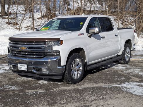 Used 2021 Chevrolet Silverado 1500 LTZ w/ LTZ Premium Package image 3