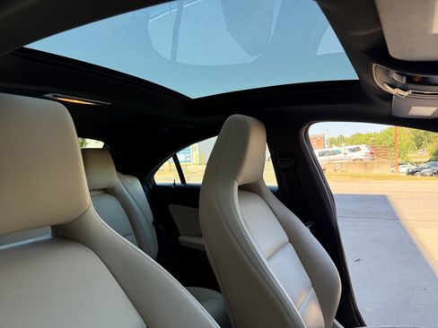 Used 2019 Mercedes-Benz CLA 250 4MATIC image 28