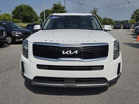 Used 2022 Kia Telluride S FWD image 3