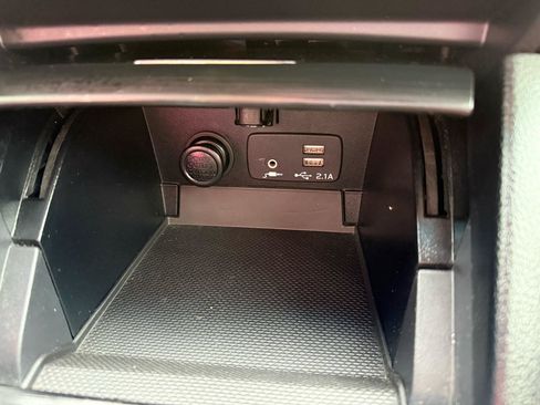 Used 2019 Subaru Outback 3.6R Touring AWD/4WD image 36