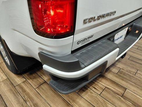 Certified 2022 Chevrolet Colorado LT w/ LT Convenience Package image 16