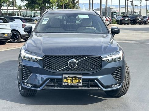 New 2026 Volvo XC60 B5 Plus w/ Climate Package AWD/4WD image 2