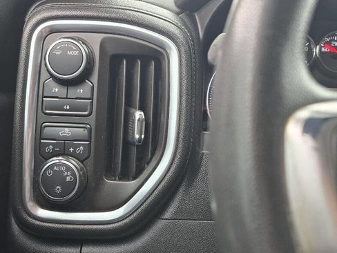 Used 2020 Chevrolet Silverado 2500 LT w/ Z71 Off-Road Package image 14