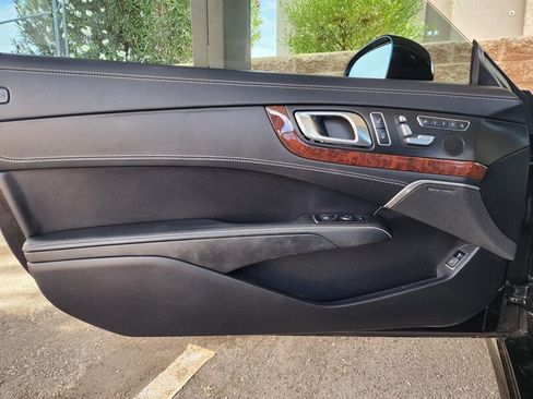 Used 2014 Mercedes-Benz SL 550 w/ Sport Wheel Package image 34