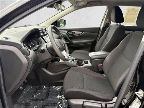 Used 2020 Nissan Rogue Sport S w/ Appearance Package FWD image 10