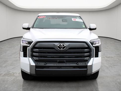 Used 2023 Toyota Tundra Limited AWD/4WD image 7