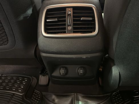 Used 2020 Kia Sorento LX AWD/4WD image 28