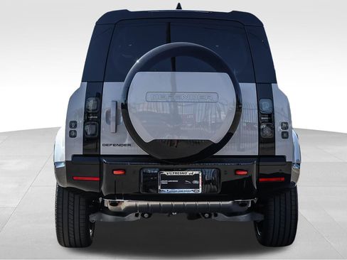 New 2026 Land Rover Defender 110 X AWD/4WD image 5