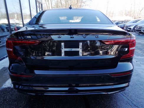 Used 2023 Volvo S60 B5 Plus w/ Climate Package image 6