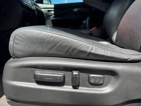 Used 2021 Honda Pilot Black Edition image 15