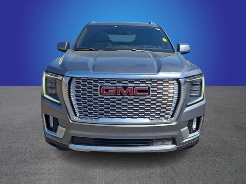 Used 2022 GMC Yukon Denali w/ Max Trailering Package image 2