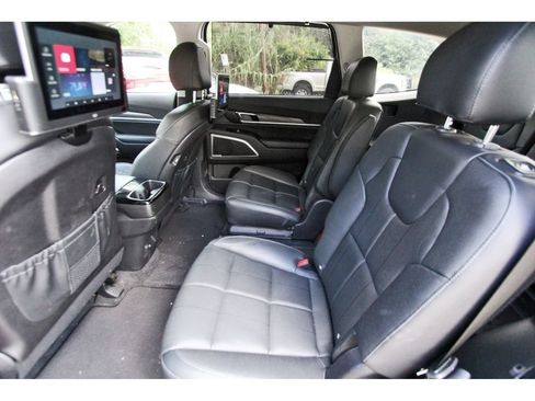 Used 2022 Kia Telluride EX w/ EX Premium Package AWD/4WD image 12