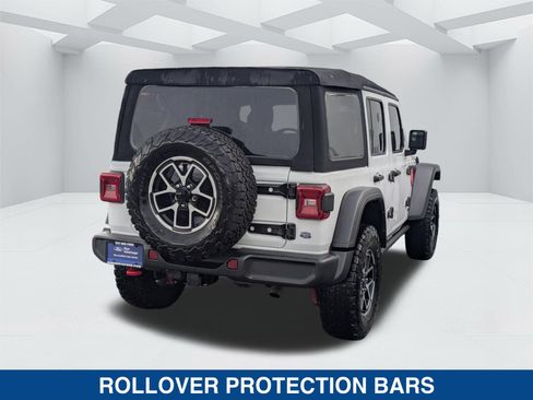 Used 2024 Jeep Wrangler Unlimited Rubicon AWD/4WD image 5