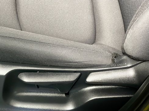 Used 2024 Toyota Corolla Cross LE FWD image 15