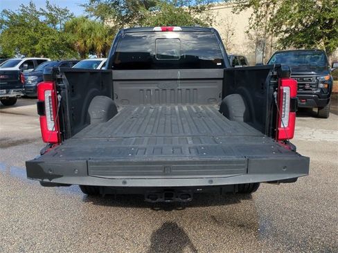 Used 2024 Ford F250 Platinum image 14
