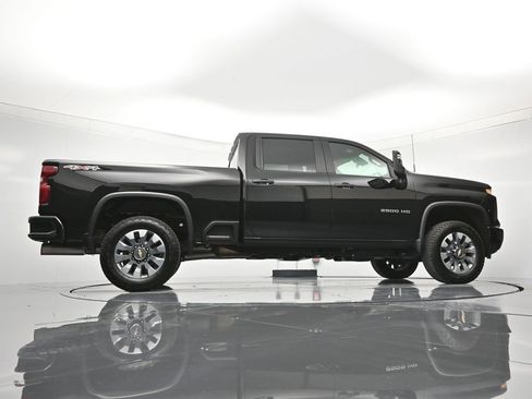 Used 2024 Chevrolet Silverado 2500 Custom w/ Custom Value Package AWD/4WD image 38