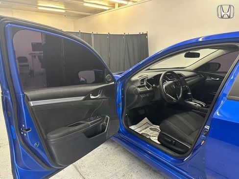 Used 2021 Honda Civic EX image 16