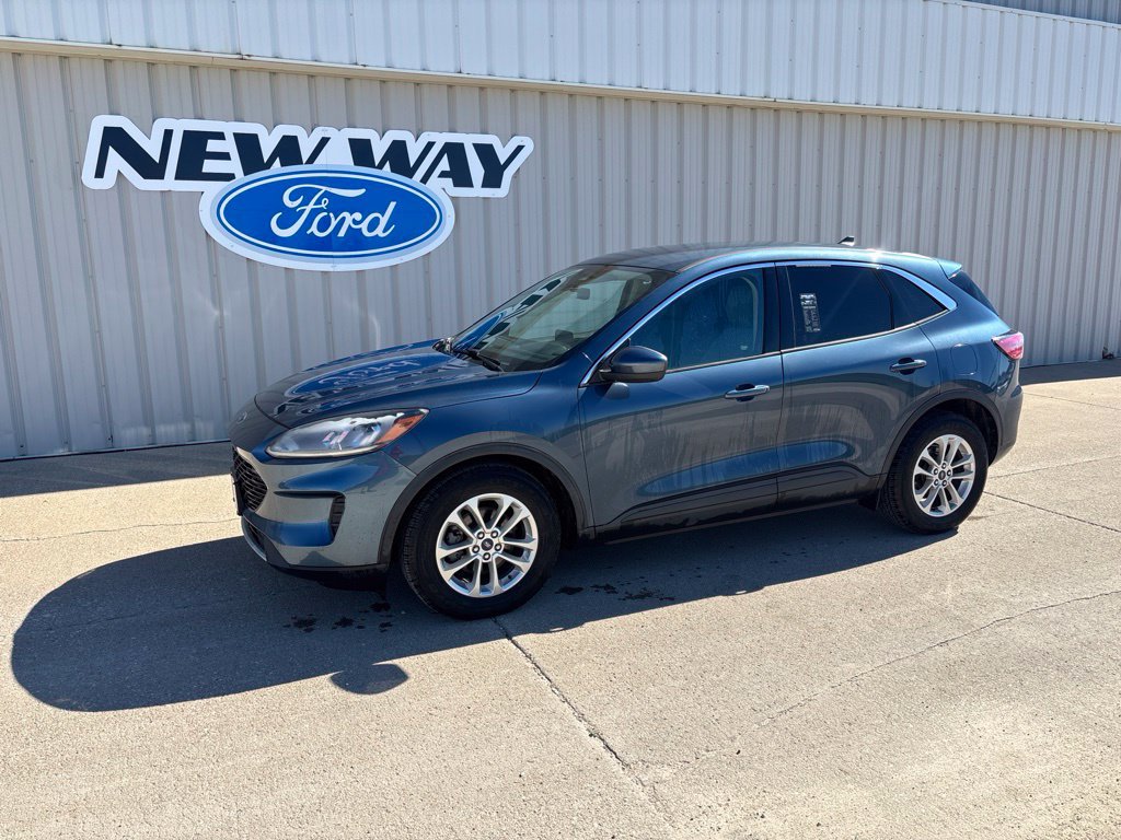 Used 2020 Ford Escape SE FWD image 1