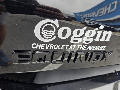 Used 2024 Chevrolet Equinox LS w/ Midnight Edition FWD image 32