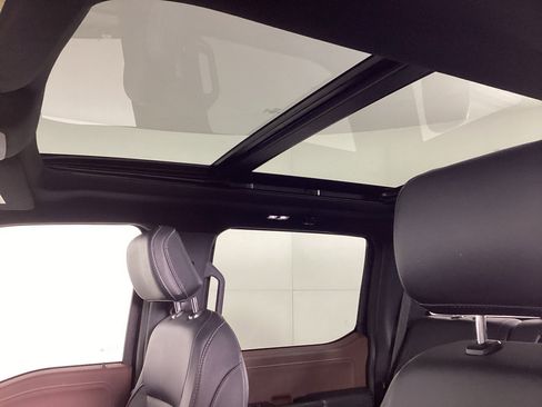 Used 2023 Ford F150 Lariat w/ Equipment Group 502A High image 31