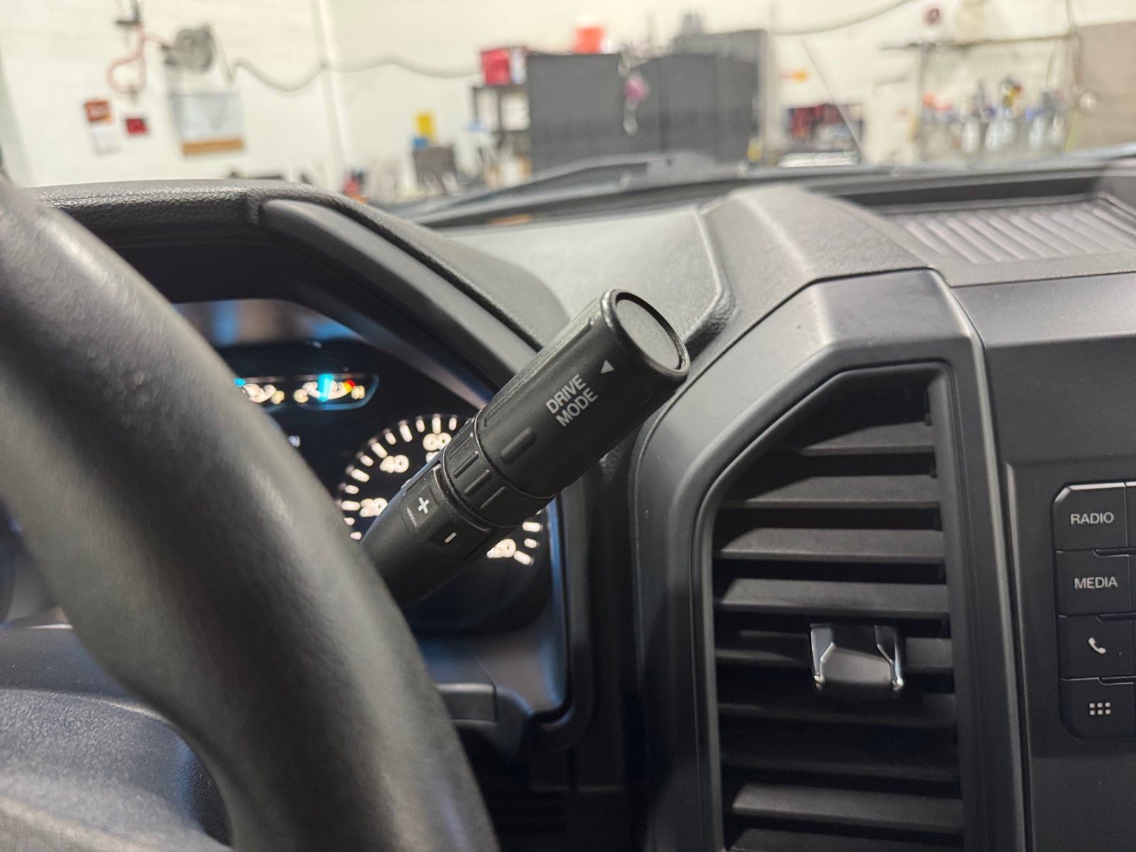 Used 2019 Ford F150 XL w/ Equipment Group 101A Mid AWD/4WD image 20