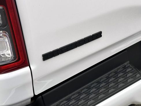 Used 2021 RAM 1500 Big Horn image 10