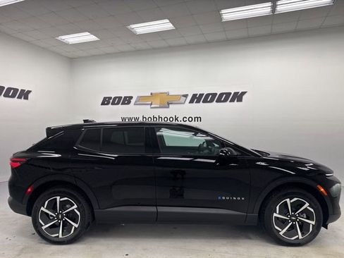 New 2026 Chevrolet Equinox EV LT w/ Comfort Package image 4