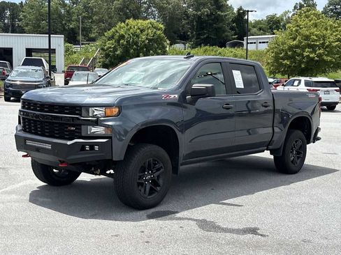 Used 2021 Chevrolet Silverado 1500 Custom Trail Boss w/ Safety Confidence Package AWD/4WD image 2