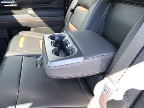 Certified 2025 GMC Sierra 2500 AT4 w/ AT4 Premium Plus Package AWD/4WD image 30