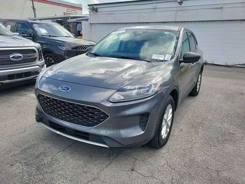Used 2022 Ford Escape SE w/ Convenience Package image 3