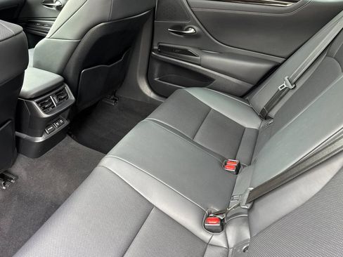 Used 2019 Lexus ES 350 FWD image 12