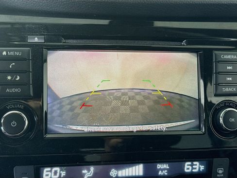 Used 2020 Nissan Rogue SV AWD/4WD image 19
