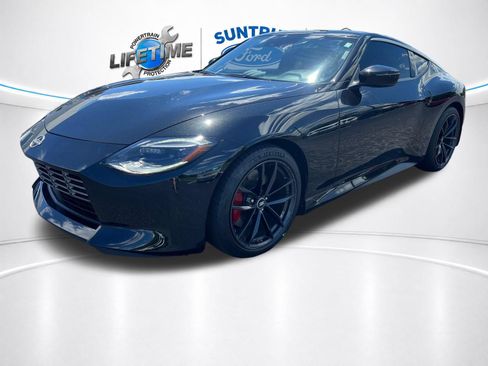 Used 2024 Nissan Z Performance w/ Floor Mat Package RWD image 3