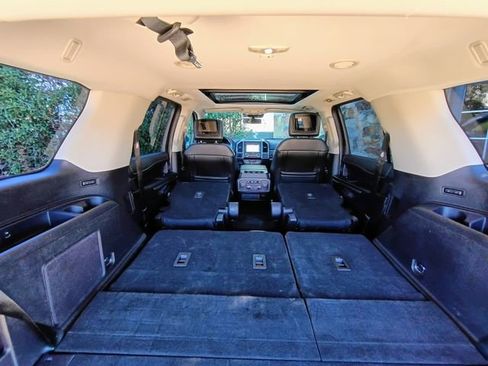 Used 2019 Ford Expedition Platinum image 77