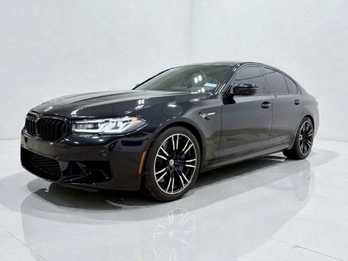 Used 2023 BMW M5 image 20