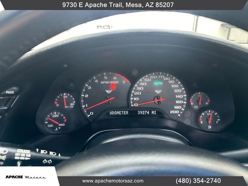 Used 2004 Chevrolet Corvette Convertible w/ Preferred Equipment Group image 15