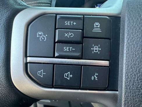 Certified 2023 Ford Expedition XLT image 23