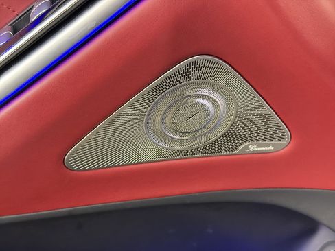 Certified 2022 Mercedes-Benz S 500 4MATIC image 22
