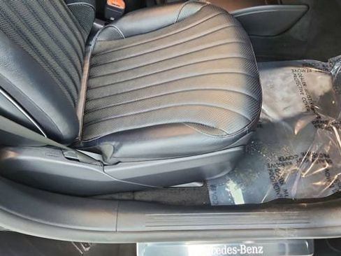 Used 2022 Mercedes-Benz EQS 450+ Sedan image 22