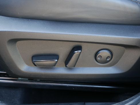 Used 2023 Mitsubishi Outlander SE AWD/4WD image 20