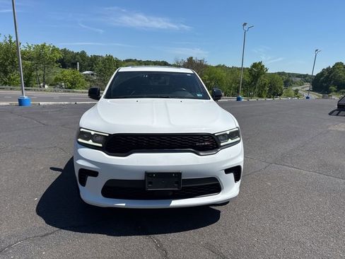 Used 2024 Dodge Durango GT AWD/4WD image 3