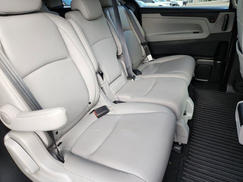 Used 2022 Honda Odyssey EX-L image 17