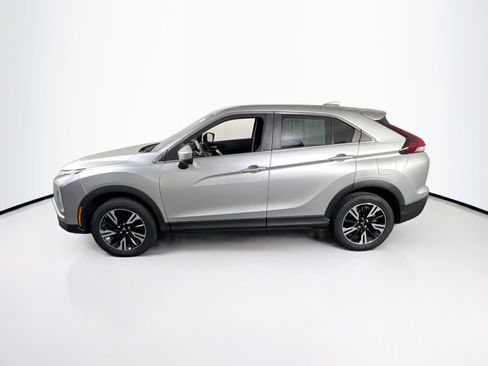 Used 2023 Mitsubishi Eclipse Cross SE image 8