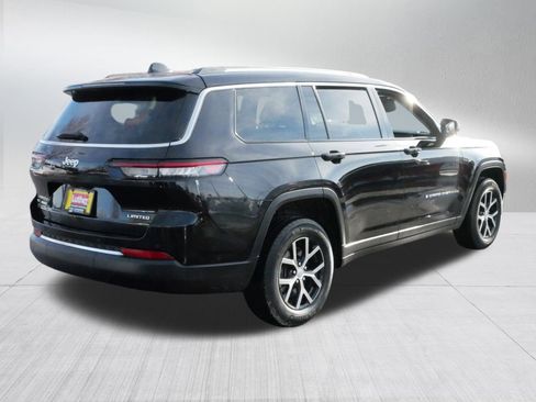 Used 2023 Jeep Grand Cherokee L Limited image 7