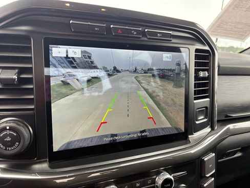 Used 2022 Ford F150 XLT w/ Equipment Group 302A High image 18