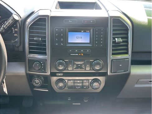 Used 2018 Ford F150 XLT w/ Trailer Tow Package AWD/4WD image 16