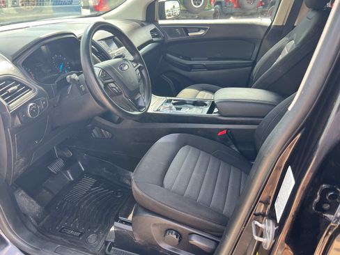 Used 2019 Ford Edge SE FWD image 11