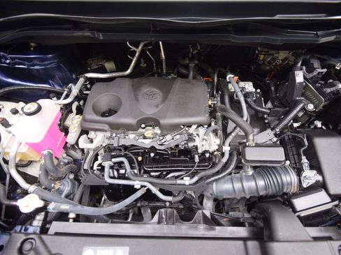 Used 2022 Toyota Sienna XLE image 44