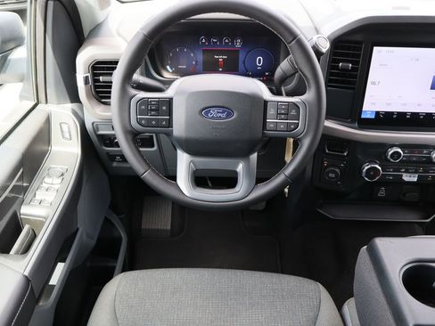 Used 2025 Ford F150 XLT w/ Equipment Group 301A Standard image 22